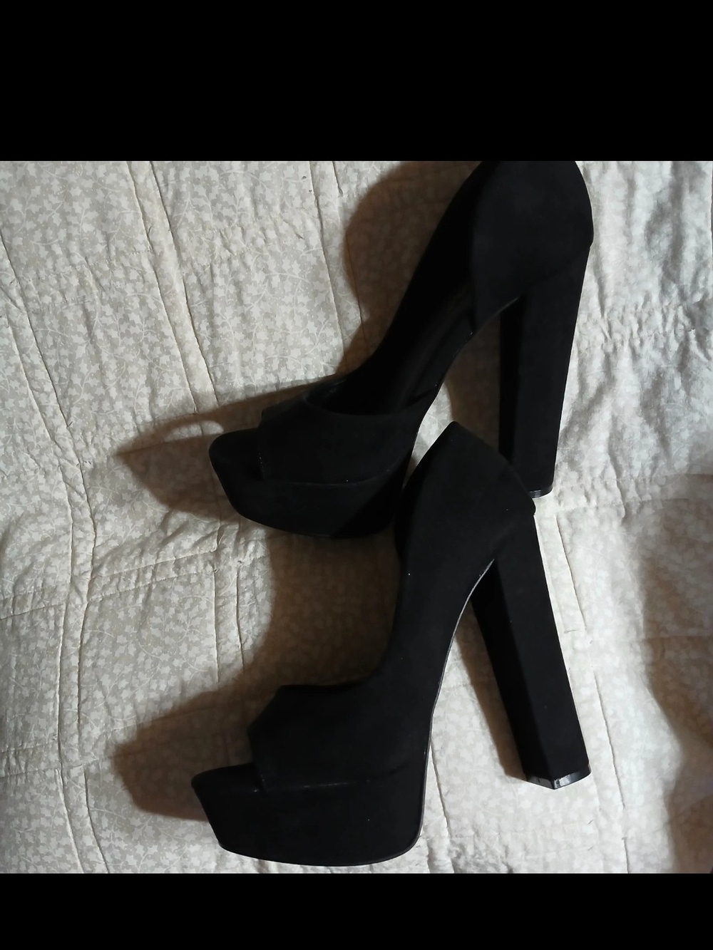 Shoe Dazzle Black Suede Platform Peep-Toe Heels Sz 6.5 - Picture 2 of 15